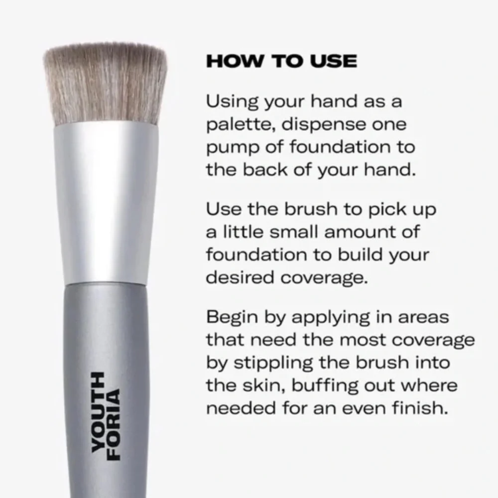 Youth Foria 303 Oval Foundation Brush NEW IN BOX